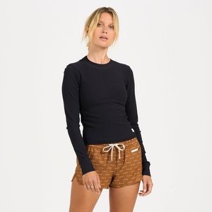 Vuori Long-Sleeve Mudra Fitted Tee, Black, XS